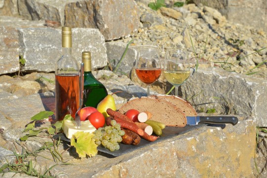  Brotzeit in den Weinbergen 