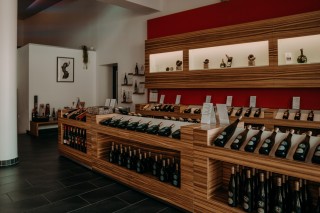  Vinothek  Weingut Baldauf 