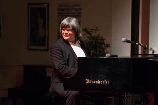  Axel Zwingenberger am Piano 